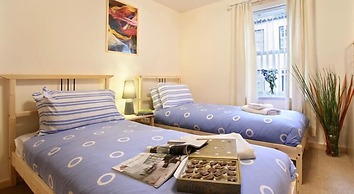 Discovery Accommodation