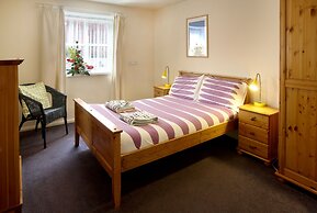 Discovery Accommodation