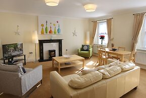 Discovery Accommodation