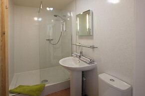 Discovery Accommodation