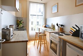 Discovery Accommodation