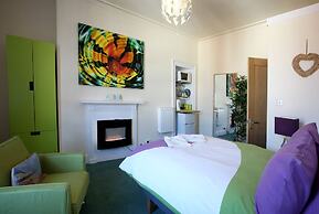 Discovery Accommodation