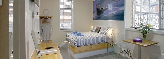 Discovery Accommodation