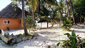 Twisted Palms Lodge & Restaurant