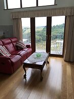 Orchard Manor - Guest house