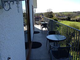 Orchard Manor - Guest house