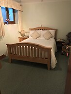 Orchard Manor - Guest house