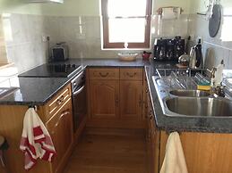 Orchard Manor - Guest house