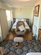 Orchard Manor - Guest house