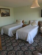 Orchard Manor - Guest house