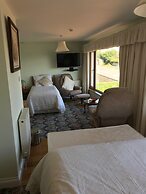 Orchard Manor - Guest house