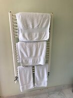 Orchard Manor - Guest house