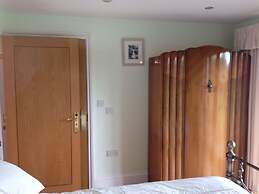 Orchard Manor - Guest house