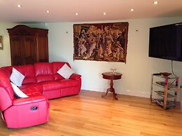 Orchard Manor - Guest house