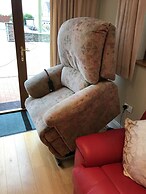 Orchard Manor - Guest house