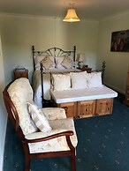 Orchard Manor - Guest house