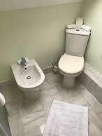 Orchard Manor - Guest house