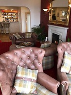 Queenswood Hotel