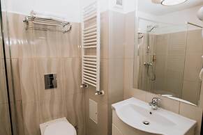 Hotel Duke Armeneasca