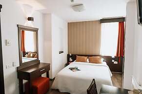 Hotel Duke Armeneasca