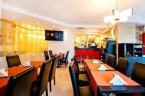 Hotel Duke Armeneasca