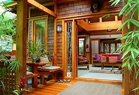 Volcano Rainforest Retreat