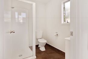 Comfort Inn Westshore Beach