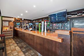 Comfort Inn Westshore Beach