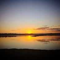 Comfort Inn Westshore Beach