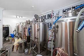 Comfort Inn Westshore Beach