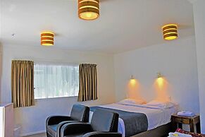 Comfort Inn Westshore Beach