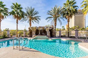 Comfort Inn & Suites Henderson - Las Vegas