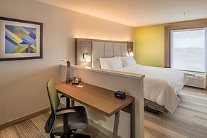 Holiday Inn Express & Suites N Waco Area - West by IHG