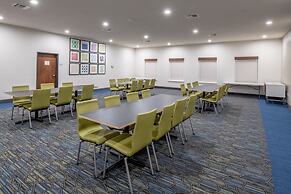 Holiday Inn Express & Suites N Waco Area - West by IHG