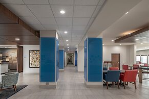 Holiday Inn Express & Suites N Waco Area - West by IHG