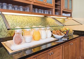 Hyatt Place Charleston Airport/Convention Center