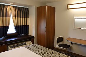 Microtel Inn & Suites by Wyndham Columbus/Near Fort Moore