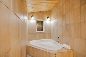 Arrowhead Tree Top Lodge