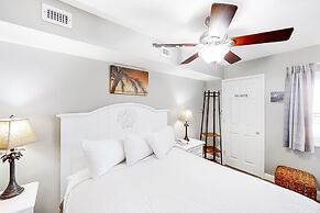 Bahama Sands Luxury Condominiums