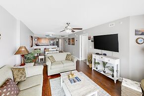 Bahama Sands Luxury Condominiums