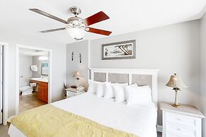 Bahama Sands Luxury Condominiums