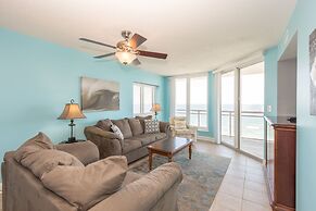 Bahama Sands Luxury Condominiums
