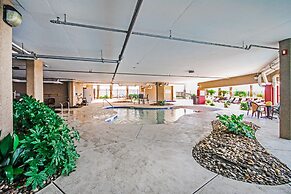 Bahama Sands Luxury Condominiums