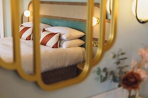 Grange Hotel
