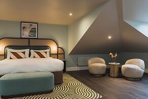 Grange Hotel