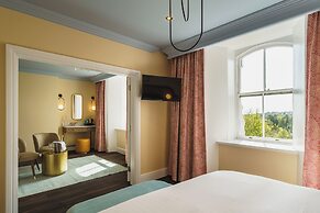 Grange Hotel