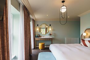 Grange Hotel