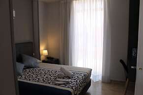 Hotel Barajas Plaza Madrid