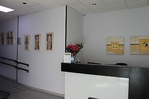 Hotel Barajas Plaza Madrid