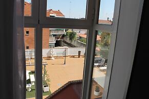 Hotel Barajas Plaza Madrid